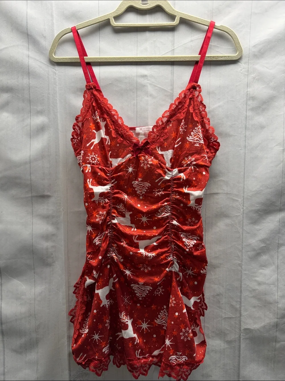 Avidlove NWT Red Christmas Themed Reindeer Tree Peint Lace Trim Chemise Lingerie